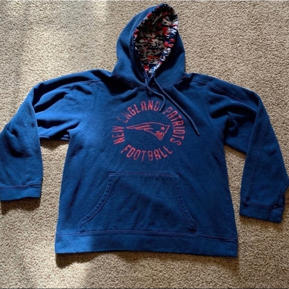 NFL New England Patriots Navy Colored Camo Hoodie Youth Medium Size